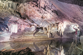Domein van de Grotten van Han
